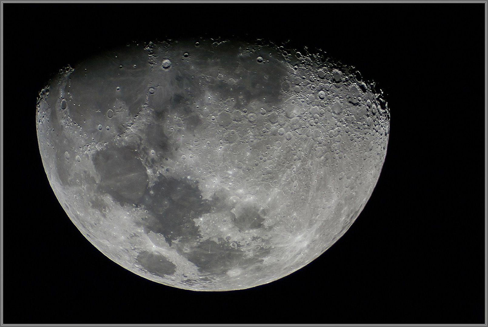 Zerochromat_moon1.jpg